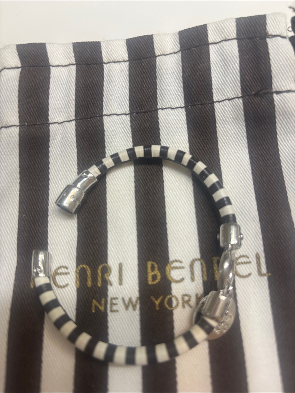 Henri Bendel Brown and white leather signature Striped Logo Charm Bracelet - Picture 6 of 6